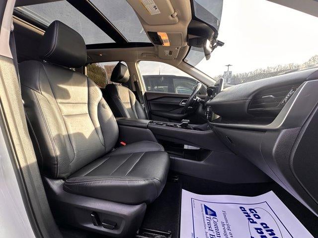 2021 Nissan Rogue AWD SL