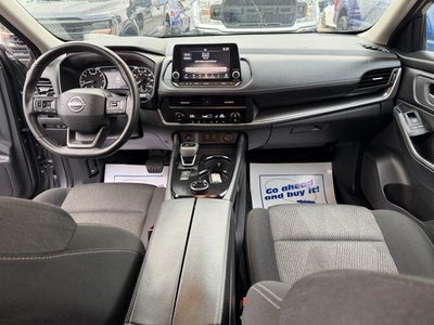2025 Nissan Rogue AWD SV