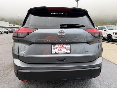 2025 Nissan Rogue AWD SV