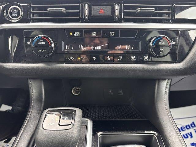 2024 Nissan Pathfinder SV 2WD