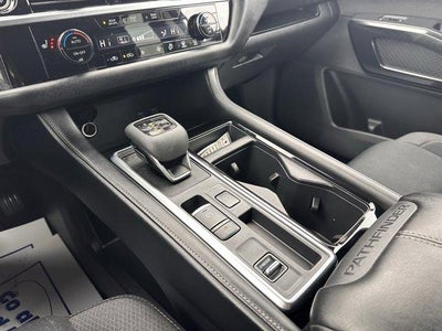 2024 Nissan Pathfinder SV 2WD