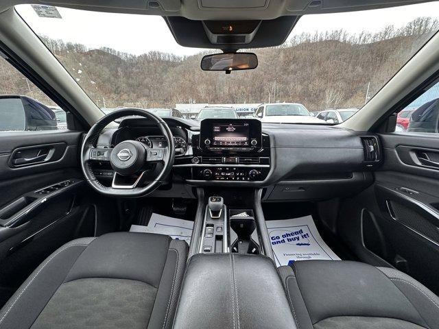 2024 Nissan Pathfinder SV 2WD