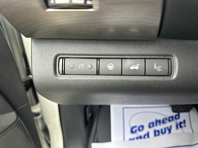 2023 Nissan Pathfinder Platinum 4WD
