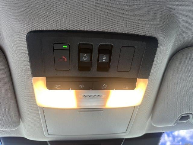 2023 Nissan Pathfinder Platinum 4WD