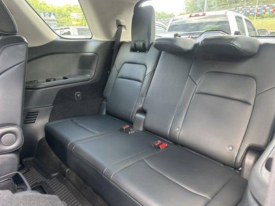 2023 Nissan Pathfinder Platinum 4WD