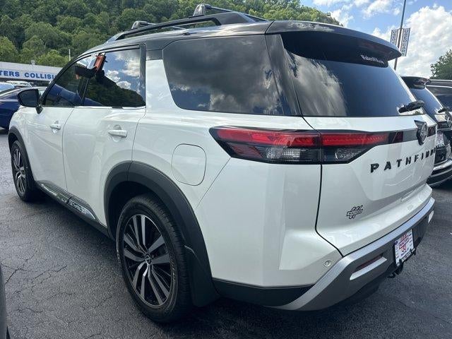 2023 Nissan Pathfinder Platinum 4WD