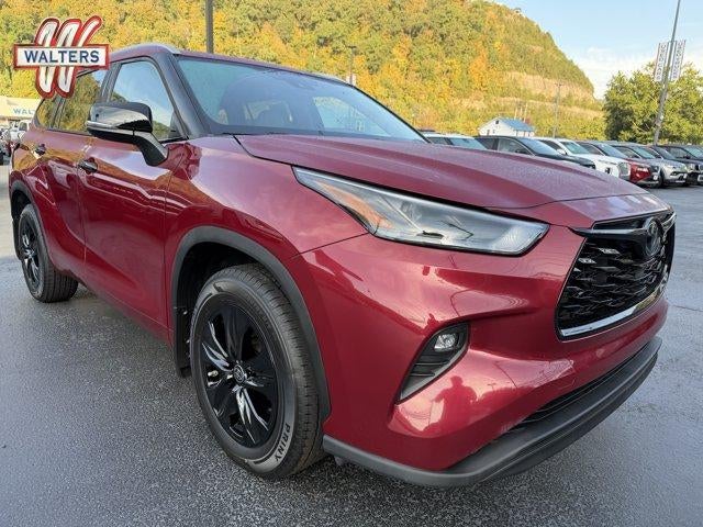 2022 Toyota Highlander XLE AWD (Natl)