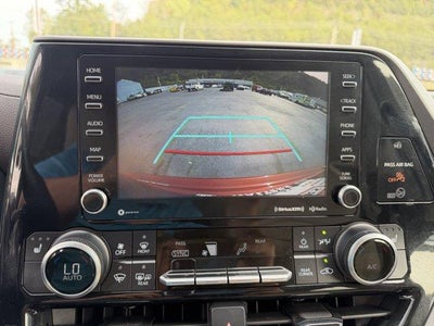 2022 Toyota Highlander XLE AWD (Natl)