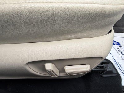 2022 Toyota Highlander XLE AWD (Natl)