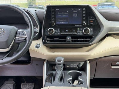 2022 Toyota Highlander XLE AWD (Natl)