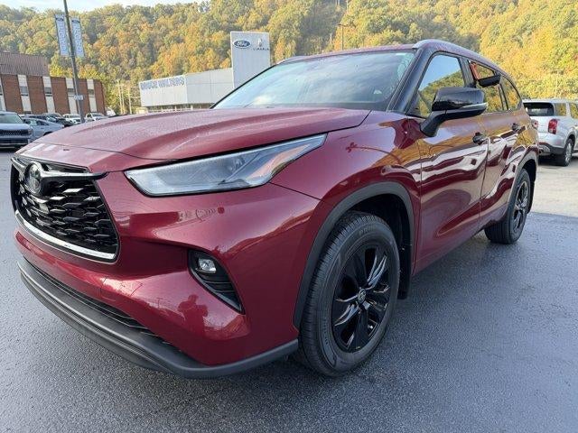 2022 Toyota Highlander XLE AWD (Natl)