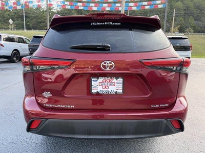 2022 Toyota Highlander XLE AWD (Natl)