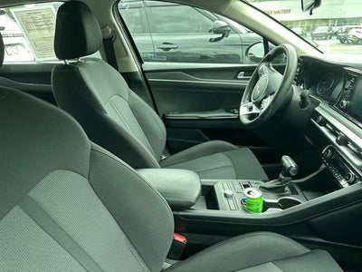 2022 Kia K5 LXS Auto FWD