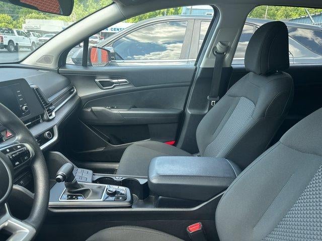 2025 Kia Sportage LX FWD