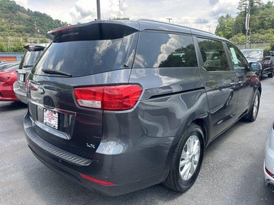 2017 Kia Sedona LX FWD
