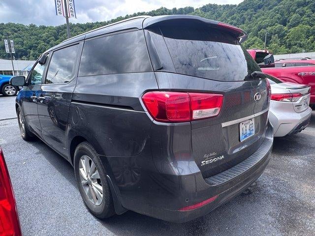 2017 Kia Sedona LX FWD