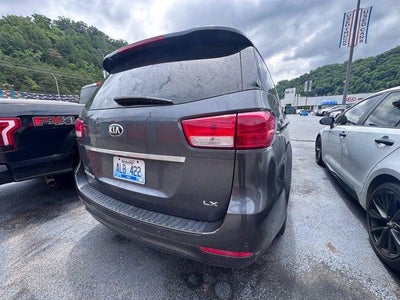 2017 Kia Sedona LX FWD