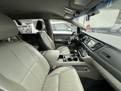 2018 Kia Sedona LX FWD