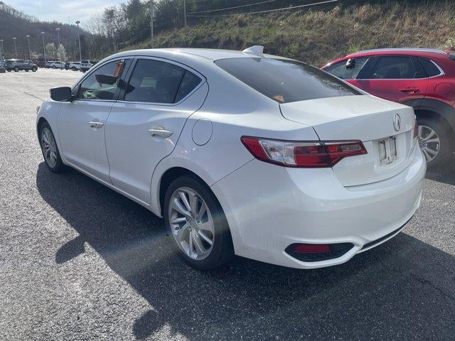 2018 Acura ILX Sedan w/Premium Pkg