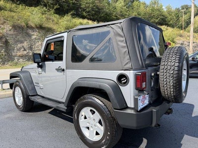 2014 Jeep Wrangler 4WD 2dr Sport