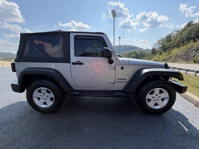 2014 Jeep Wrangler 4WD 2dr Sport