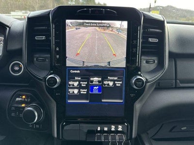 2020 RAM 1500 Big Horn 4x4 Crew Cab 5'7" Box