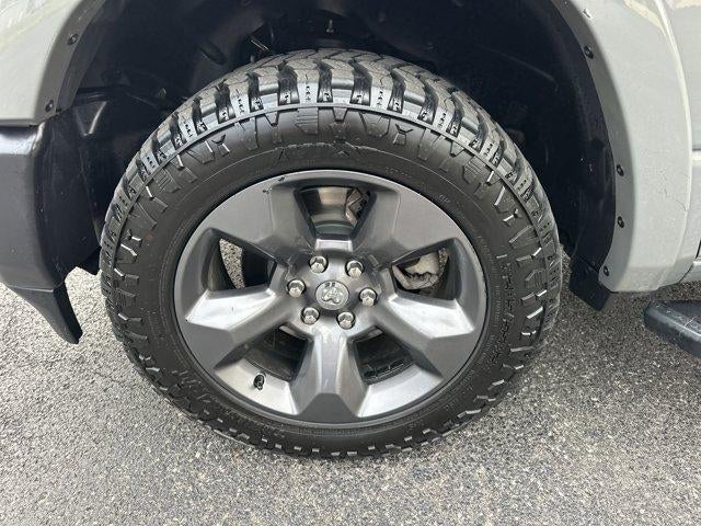 2020 RAM 1500 Big Horn 4x4 Crew Cab 5'7" Box