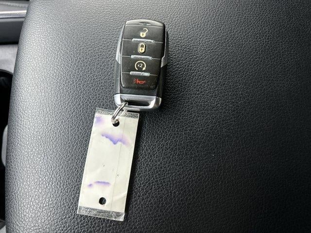 2020 RAM 1500 Big Horn 4x4 Crew Cab 5'7" Box