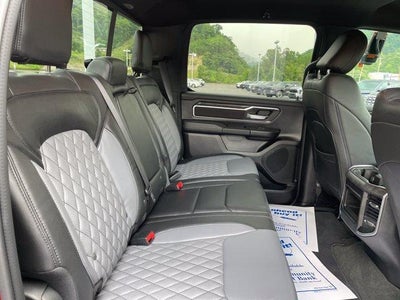 2023 RAM 1500 Big Horn 4x4 Crew Cab 5'7" Box