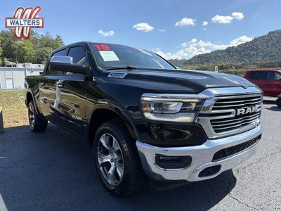 2019 RAM 1500 Laramie 4x4 Crew Cab 5'7" Box