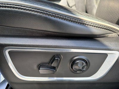 2019 RAM 1500 Laramie 4x4 Crew Cab 5'7" Box