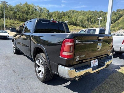2019 RAM 1500 Laramie 4x4 Crew Cab 5'7" Box