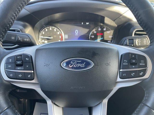2023 Ford Explorer XLT 4WD