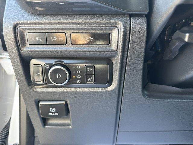 2022 Ford F-150 XL 4WD SuperCrew 5.5' Box