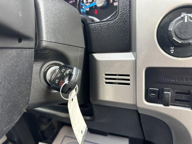 2013 Ford F-150 4WD SuperCrew 5-1/2 Ft Box Lariat