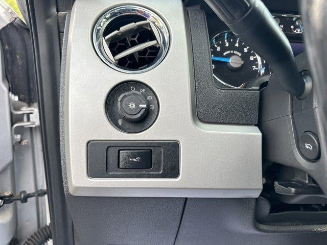 2013 Ford F-150 4WD SuperCrew 5-1/2 Ft Box Lariat