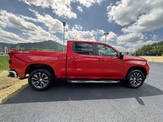 2023 Chevrolet Silverado 1500 Crew Cab Short Box 4-Wheel Drive LT 2FL