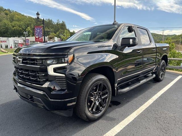 2023 Chevrolet Silverado 1500 Crew Cab Short Box 4-Wheel Drive RST