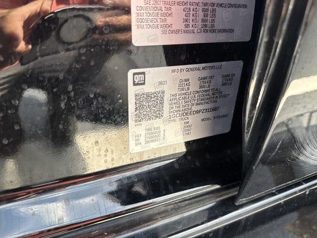 2023 Chevrolet Silverado 1500 Crew Cab Short Box 4-Wheel Drive RST