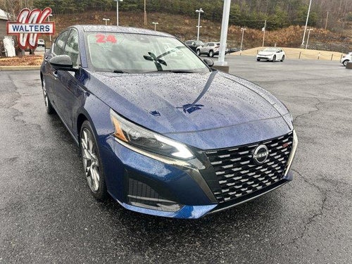 2024 Nissan Altima 2.0 SR Sedan