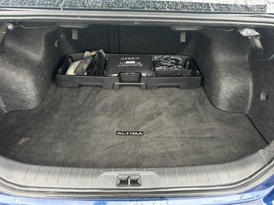 2024 Nissan Altima 2.0 SR Sedan