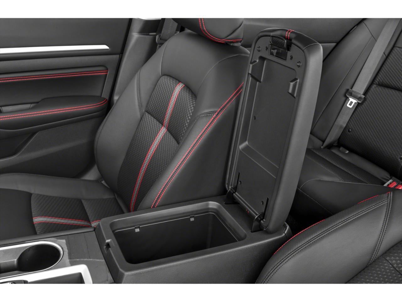 2024 Nissan Altima 2.0 SR Sedan