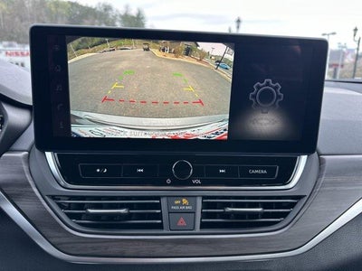 2026 Nissan Altima SV FWD