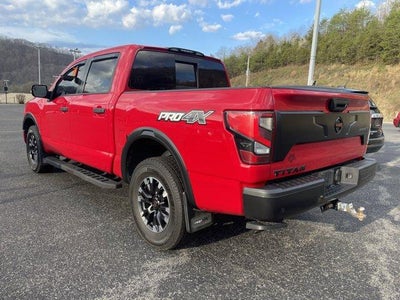 2021 Nissan Titan 4x4 Crew Cab PRO-4X