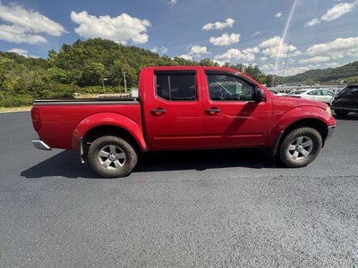 2011 Nissan Frontier 4WD Crew Cab SWB Auto SV