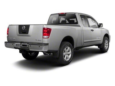 2010 Nissan Titan 4WD King Cab Short Bed SE