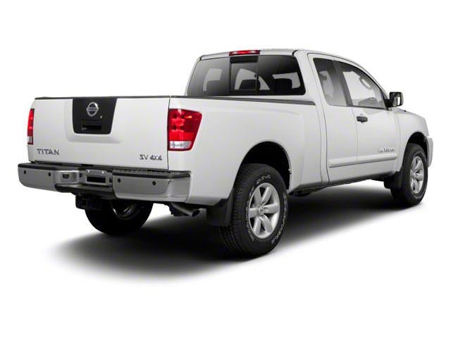 2010 Nissan Titan 4WD King Cab Short Bed SE