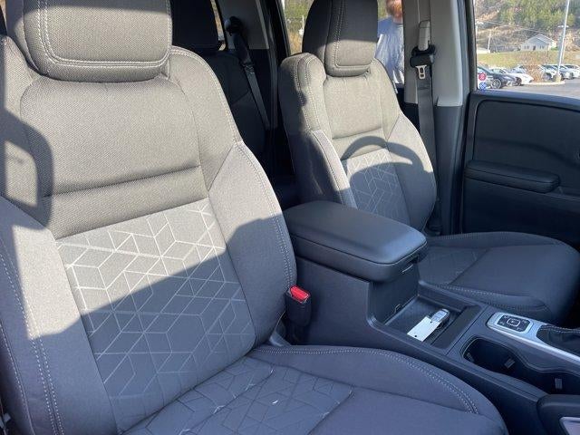 2026 Nissan Frontier Crew Cab 4x4 SV