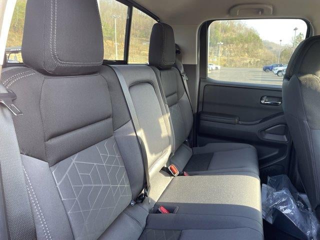 2026 Nissan Frontier Crew Cab 4x4 SV