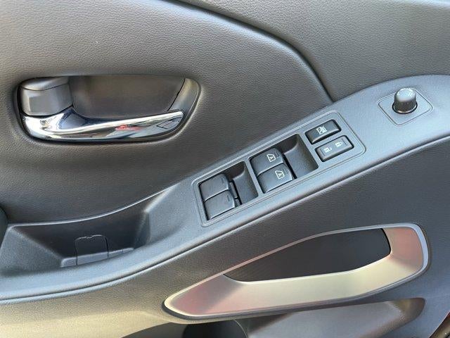 2026 Nissan Frontier Crew Cab 4x4 SV